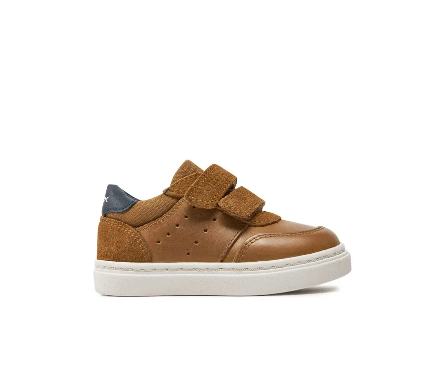 obrazek 1 Geox Sneakersy B Nashik Boy B455NC 0CL22 C5GF4 M Brązowy