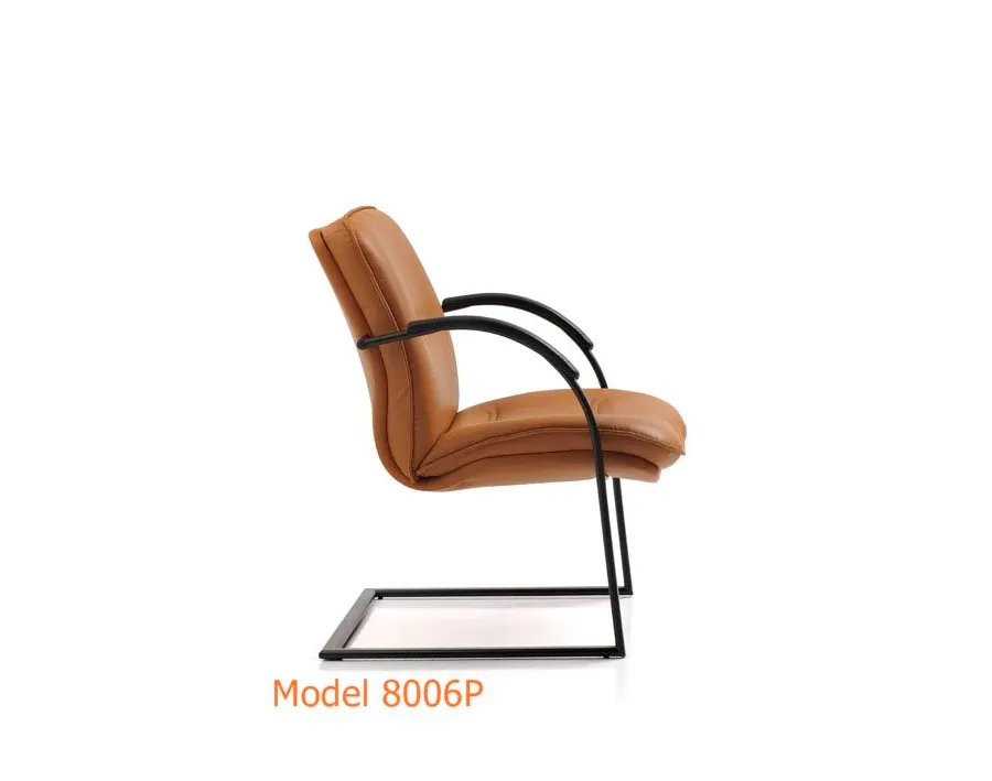picture 2 Classic leather chair