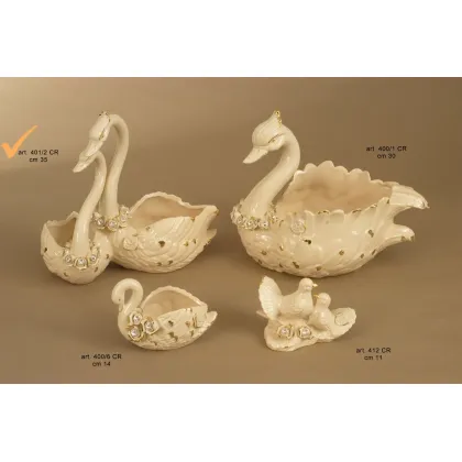 Zdjęcie Ceramiczne figurki łabędzi
