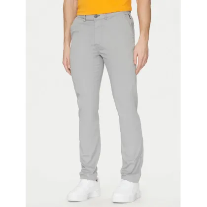Zdjęcie Napapijri Chinosy M-Puyo NP0A4H98 Szary Slim Fit
