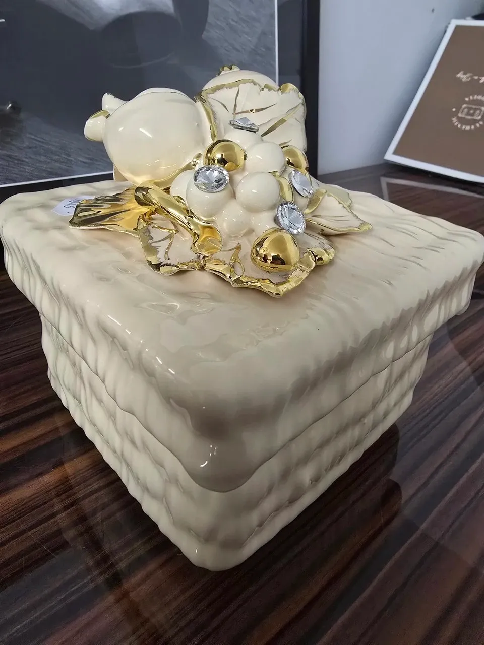 Oryginalny włoski ceramiczny pojemnik na drobiazgi