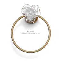Picture Beautiful round brass towel rack with flower in clear and white Murano glass - Il Paralume Marina