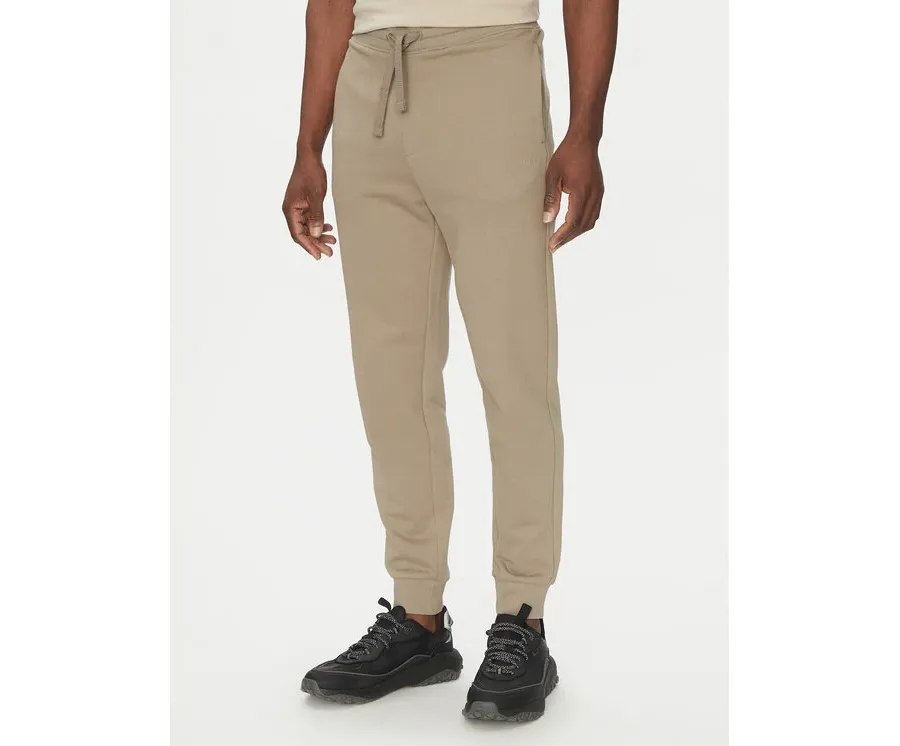 obrazek 1 HUGO Spodnie dresowe Dayote232 50489617 Brązowy Regular Fit