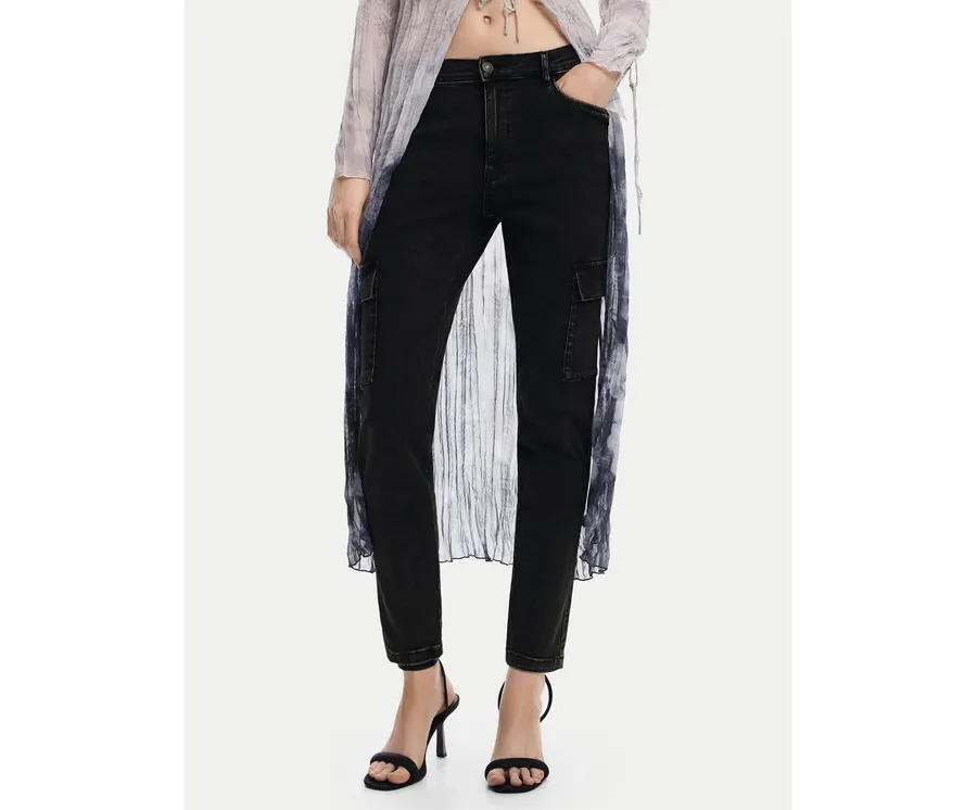 obrazek 1 Desigual Jeansy Danubio 24WWPW07 Czarny Slim Fit