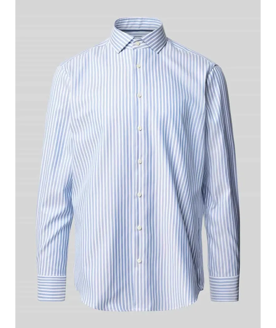 obrazek 1 Koszula biznesowa o kroju regular fit z kołnierzykiem typu cutaway