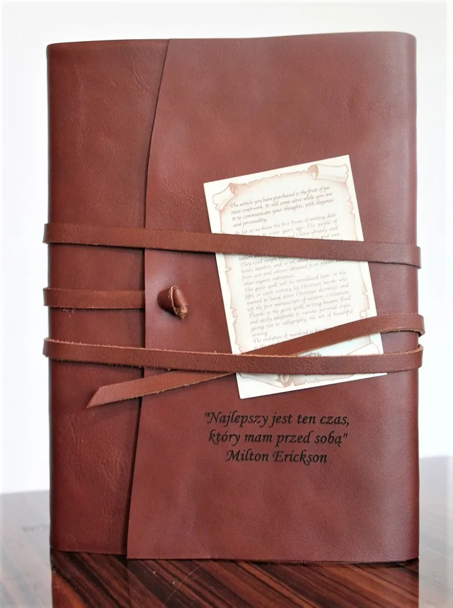 picture 1 Brown leather notebook