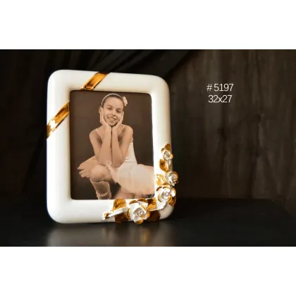 Picture A wonderful ceramic photo frame