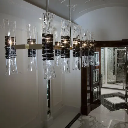 Zdjęcie Nowoczesny żyrandol LC20/10 z postarzanego mosiądzu oraz weneckiego szkła