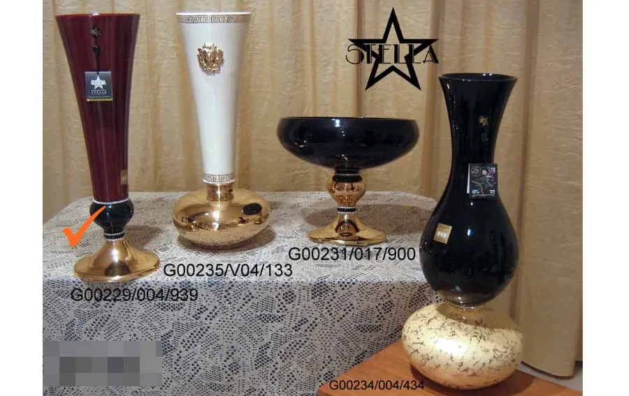 obrazek 1 Gustowny trąbkowy ceramiczny wazon w kolorze czarno-czerwono-złotym