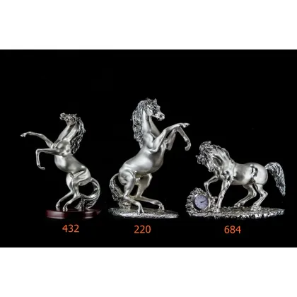 Zdjęcie Zjawiskowa figura dla miłośników jeżdziectwa konnego