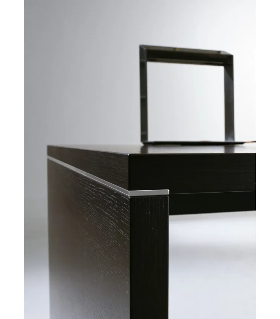 obrazek 19 Biurko włoskie do designerskich gabinetów