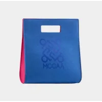 Picture Advertising bag with a rounded bottom and reinforced handles for companies