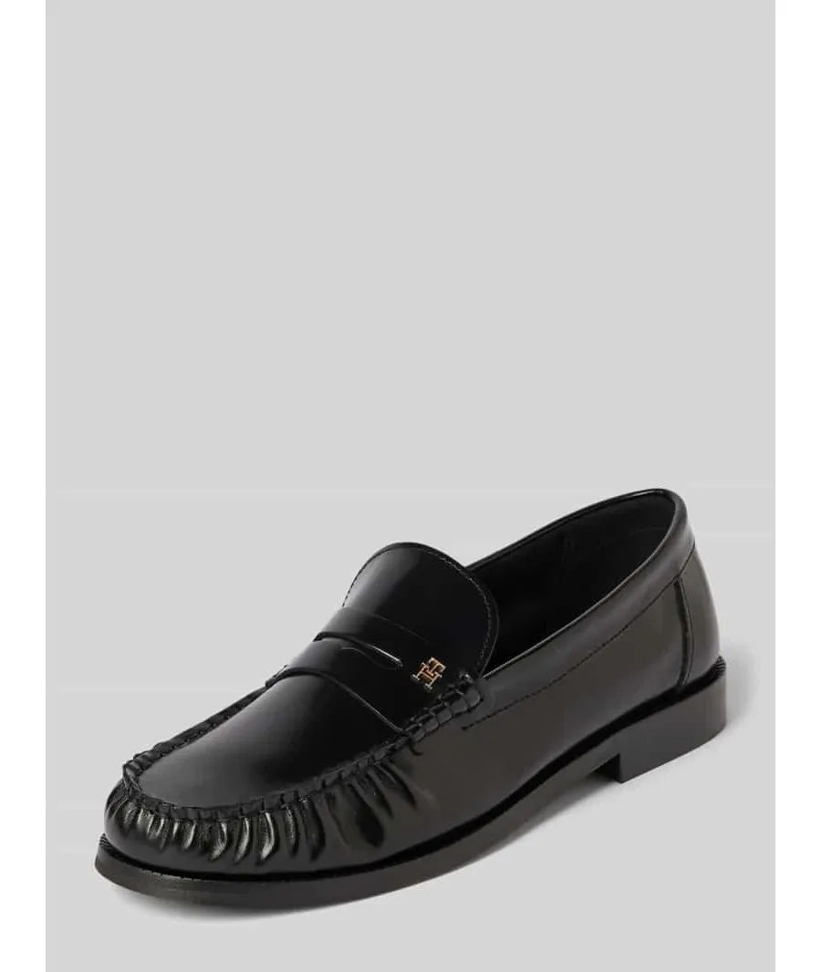 obrazek 1 Tommy Hilfiger Mokasyny Loafer Abrasivato Leather FW0FW08617 Czarny