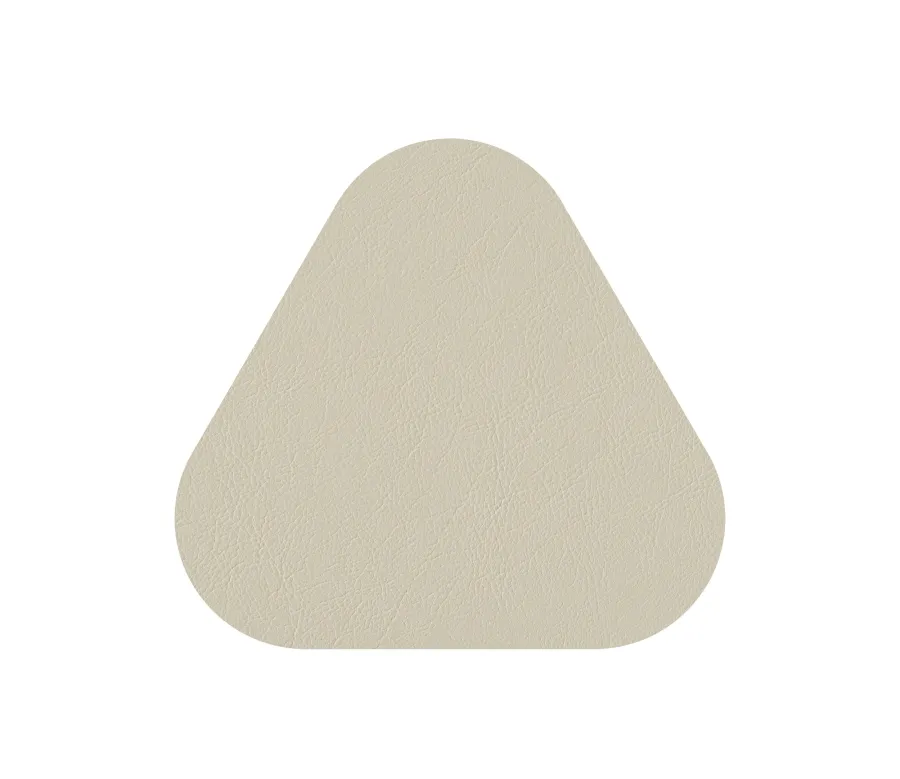 obrazek 3 Trójkątna skórzana podkładka pod kieliszek w kolorze białym i kremowym