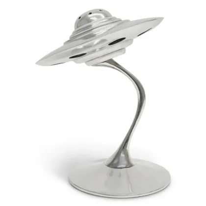 Picture A beautiful decorative statuette