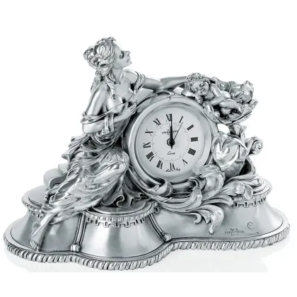 Picture Exclusive clock with a woman and a child