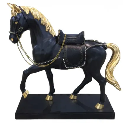 Picture Luxurious horse figurine - perfect as a gift