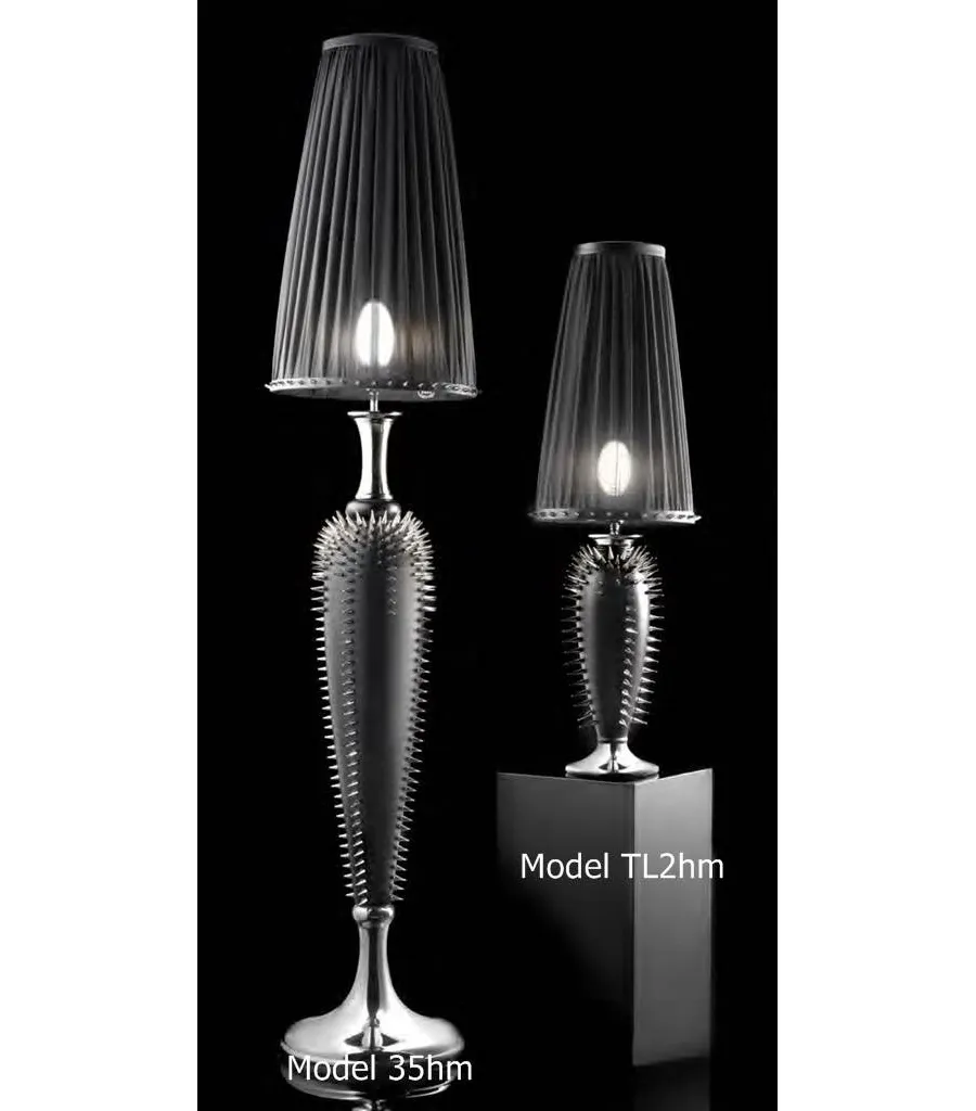 obrazek 1 Interesująca ceramiczna lampa z kolcami