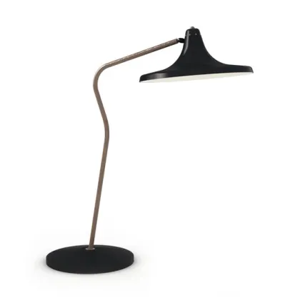Zdjęcie Klasyczna, stylowa lampa mosiężna wykończona brązem