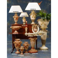 Zdjęcie Interesująca ceramiczna lampa do salonu lub biura