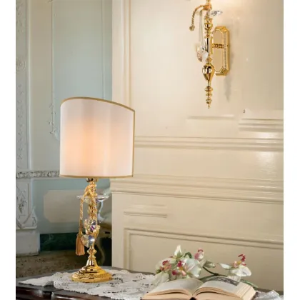 Zdjęcie Niezwykle stylowa lampa dekoracyjna