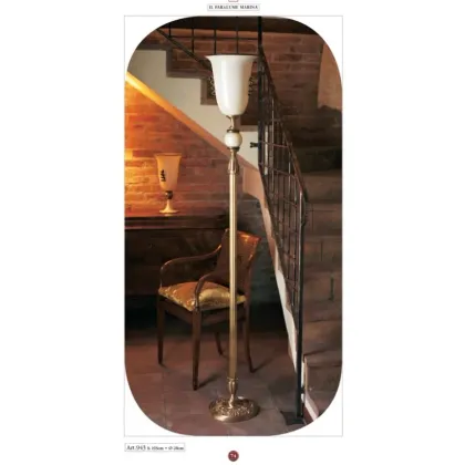 Zdjęcie Stylowa lampa podłogowa o wyjątkowym designie – Il Paralume Marina