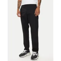 Zdjęcie New Balance Spodnie materiałowe Athletics Standard MP43554BK Czarny Regular Fit