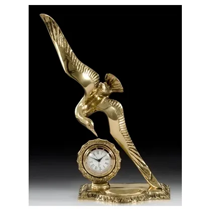 Zdjęcie Wytworny zegar z mewą - dla żeglarzy