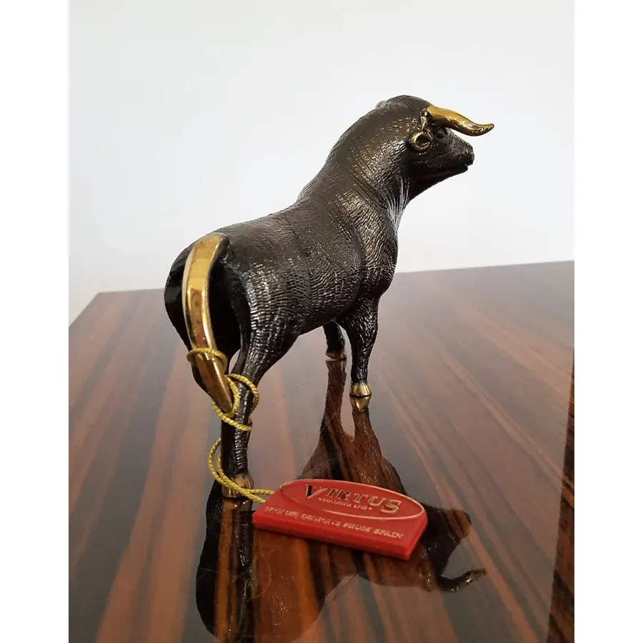 obrazek 3 Figura byka z brązu - prosto z Hiszpanii!