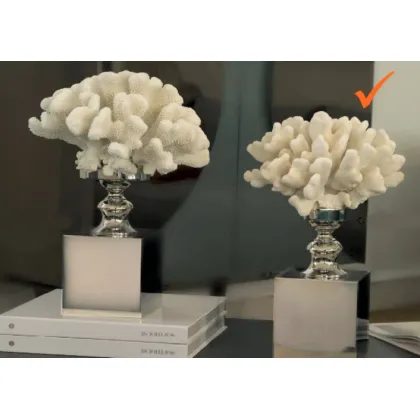 Picture Original living room decoration - coral on a brass nickel base