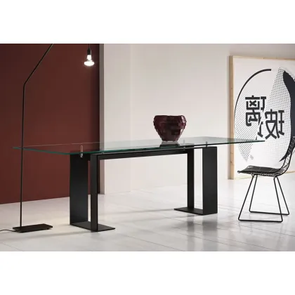 Zdjęcie Ekskluzywny stół z blatem ze szkła hartowanego - Tonelli Design
