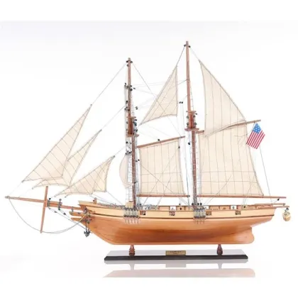 Zdjęcie Oryginalny drewniany model statku „Harvey”