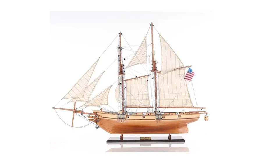 obrazek 1 Oryginalny drewniany model statku „Harvey”