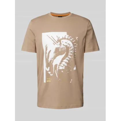 Zdjęcie T-shirt z nadrukowanym motywem