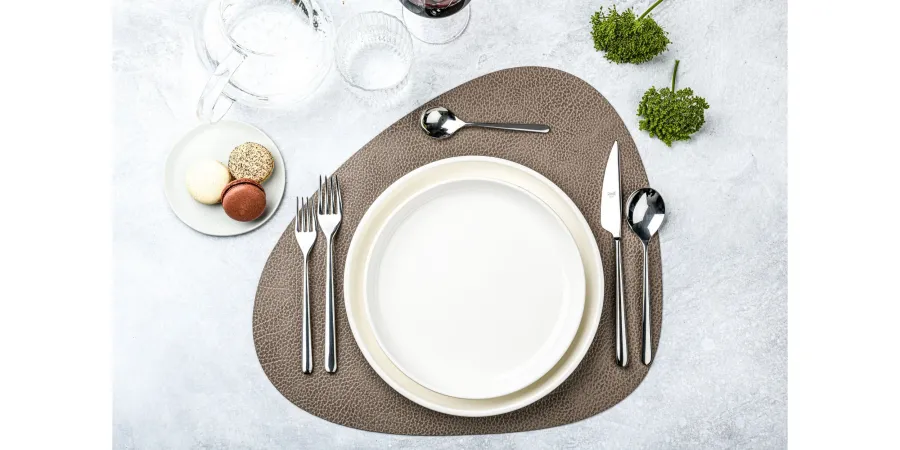 obrazek 2 Luksusowa włoska łyżka Gourmet z kolekcji Linea ze stali nierdzewnej