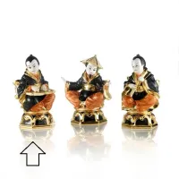 Zdjęcie Orientalna figurka postaci z książką wykonana z ceramiki - Ceramiche ML