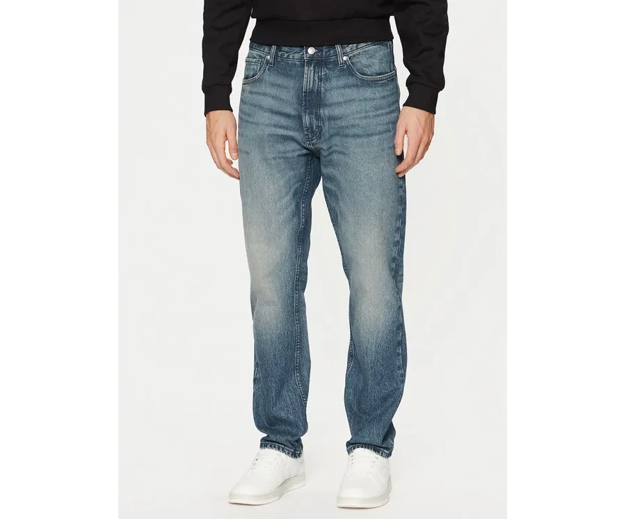 obrazek 1 HUGO Jeansy 50530635 Niebieski Straight Fit
