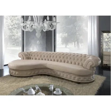 Zdjęcie Ekskluzywna, siedmio-osobowa sofa ze skóry chesterfield