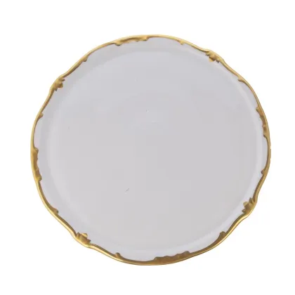Zdjęcie Klasyczny talerz z porcelany