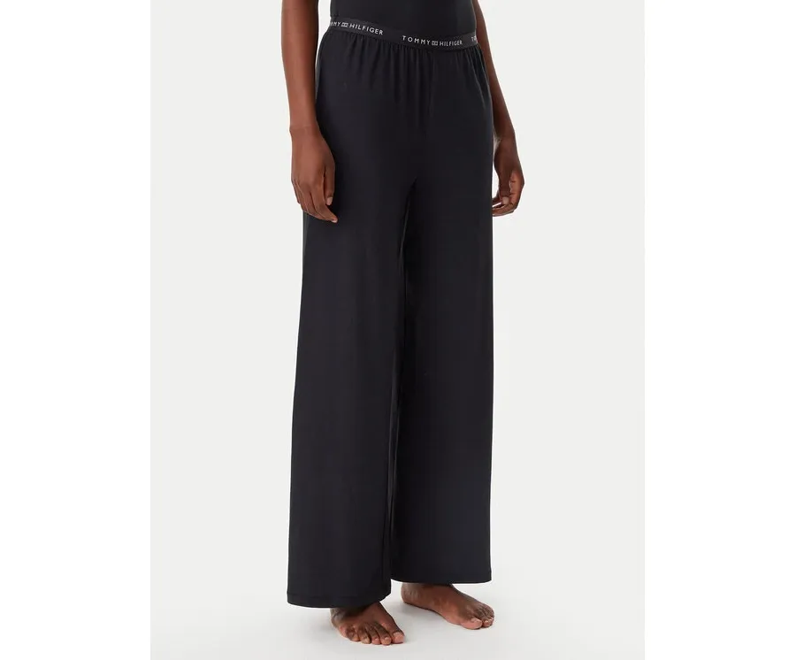 obrazek 1 Tommy Hilfiger Spodnie piżamowe UW0UW05776 Czarny Relaxed Fit