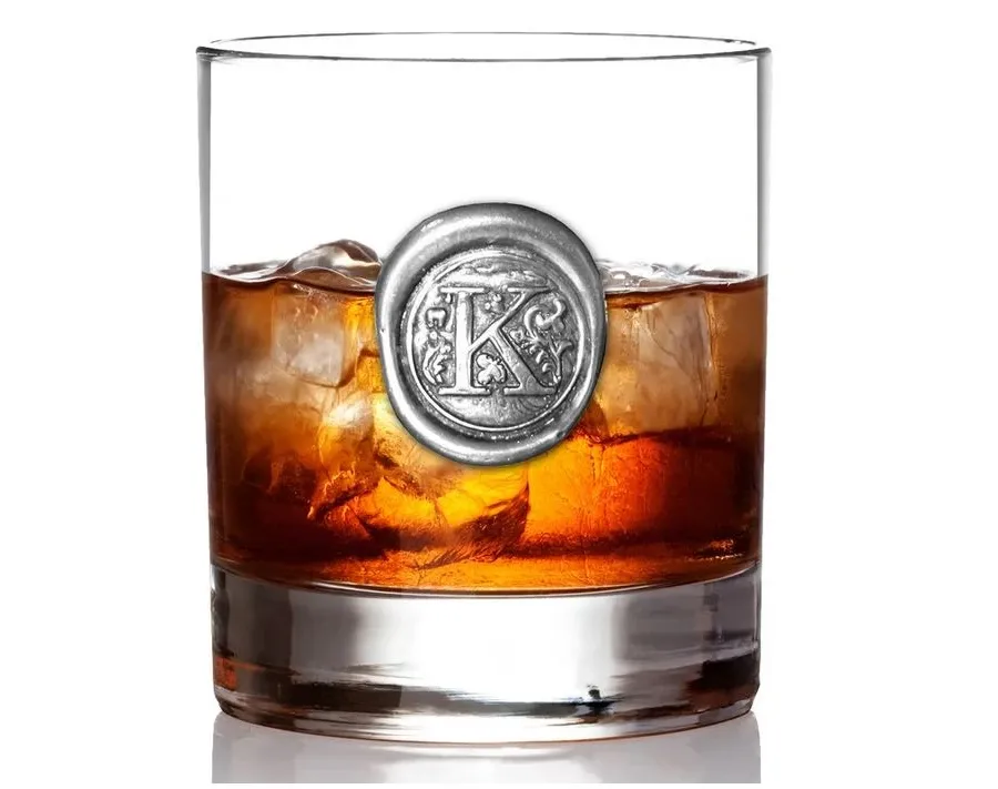obrazek 1 Idealny prezent dla drugiej osoby - szklanka do whisky z monogramem