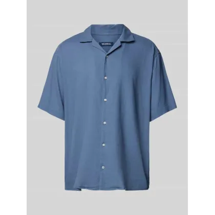 Zdjęcie Koszula casualowa o kroju tailored fit z kołnierzem z połami