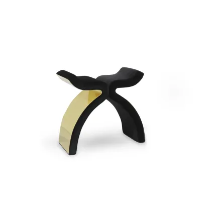 Picture A unique bench for the living room