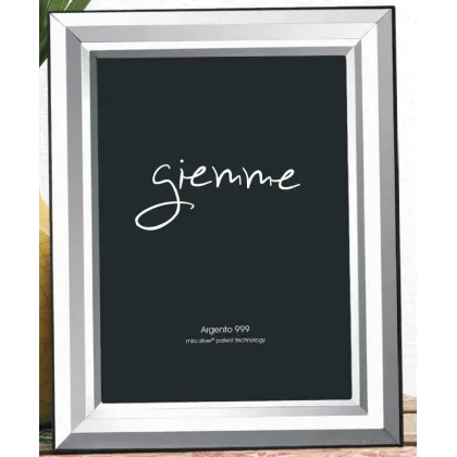 Picture Stylish silver photo frame 18x24 cm with a classic look