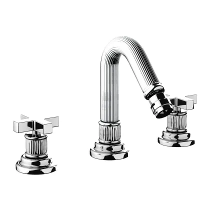 Zdjęcie Włoska bateria zewnętrzna do bidetu z automatycznym odpływem