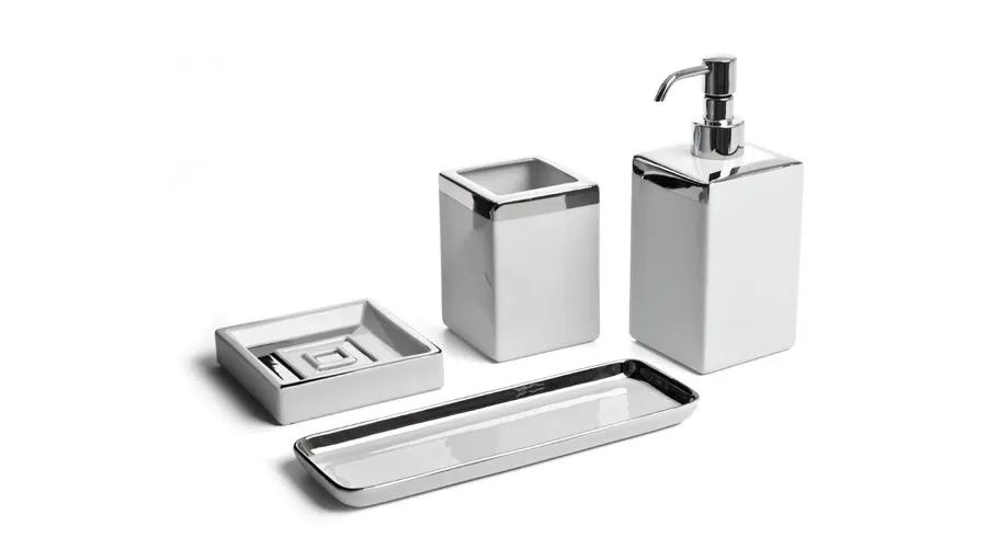 obrazek 1 Elegancka mydelniczka z porcelany w trzech zdobieniach
