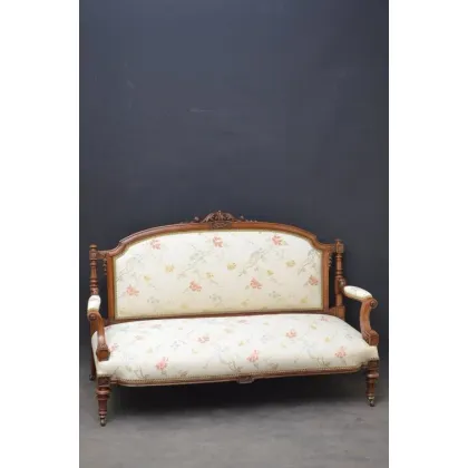 Zdjęcie Znakomita wiktoriańska sofa z orzecha włoskiego, z eleganckim tyłem - antyk