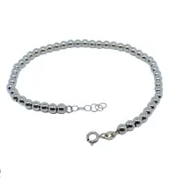 Picture A brilliant feminine bracelet with balls