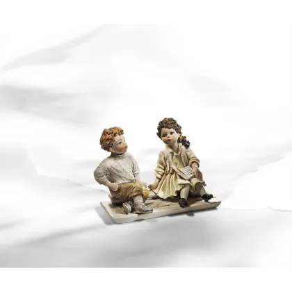 Zdjęcie Porcelanowa figurka dziewczynki z chłopakiem - Sibania