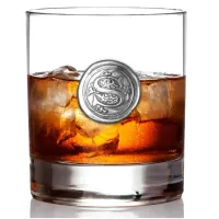 Zdjęcie Perfekcyjny prezent w postaci szklanki do whisky ze ozdobną literą